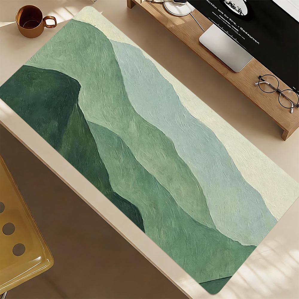 Desk Setup Minimal - Minimal Green Mountains Mauspad, Gaming-Matte, Mausunterlage,