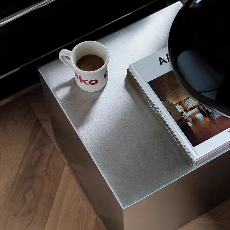 MOMO Edelstahl Quadratischer I – Desk Setup Minimalist Bewertung und Preis