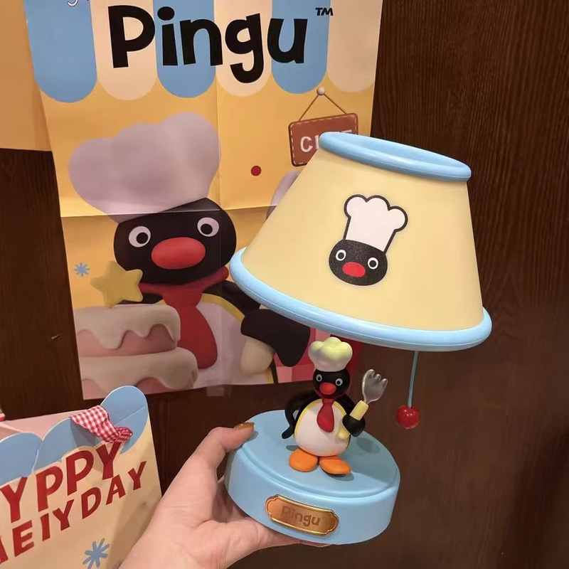 Neue Pingu Chef-Stil Nachtlamp – Desk Setup Light Bewertung und Preis